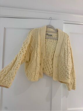 Zara Cream Cable Knit Cropped Cardigan